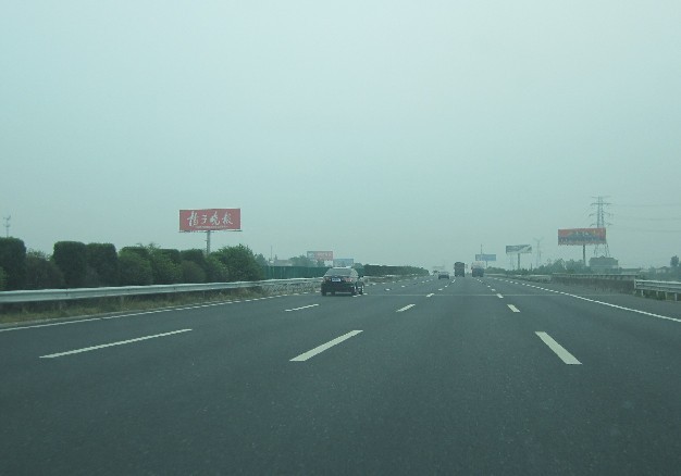 上海高速公路广告,上海高速公路广告案例