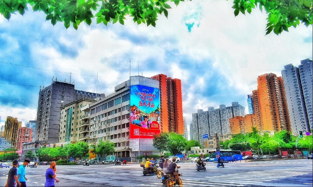 山西太原亲贤街气象LED大屏推荐 山西太原亲贤街气象LED大屏推荐